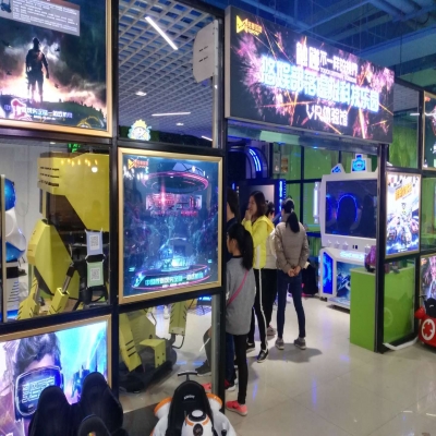 vr體驗(yàn)館投入成本如何，vr體驗(yàn)館加盟多少錢？
