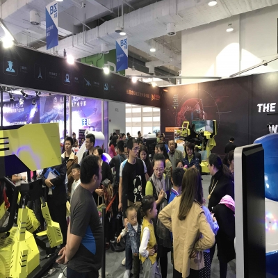 如果您打算開設(shè)vr體驗館，您應(yīng)該怎么做？